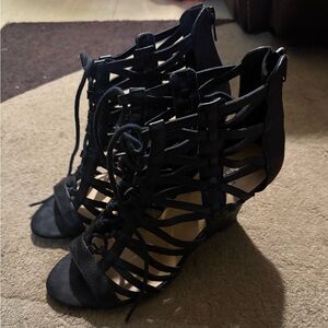 Nine West Black Strappy Wedge Sandals